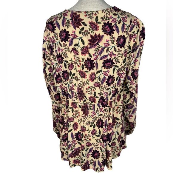 Torrid Floral Babydoll Rayon Crepe Embroidered Lace Up 3/4 Sleeve Plus Size Top - Picture 6 of 9